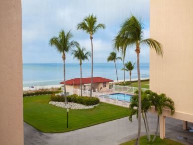 Naples Condo 920925