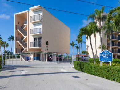 Naples Condo 920925