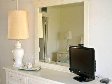 Super Value Naples Accommodation