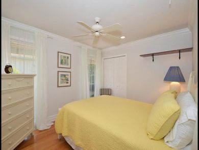 Naples Home 920946