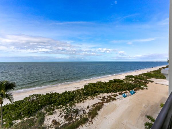 Bonita Spring On Beach Luxury 5 Bedroom Vacation Home
