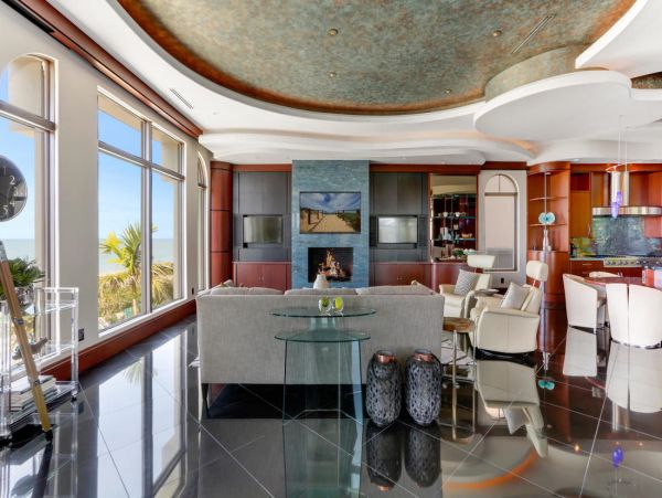 Bonita Spring On Beach Luxury 5 Bedroom Vacation Home