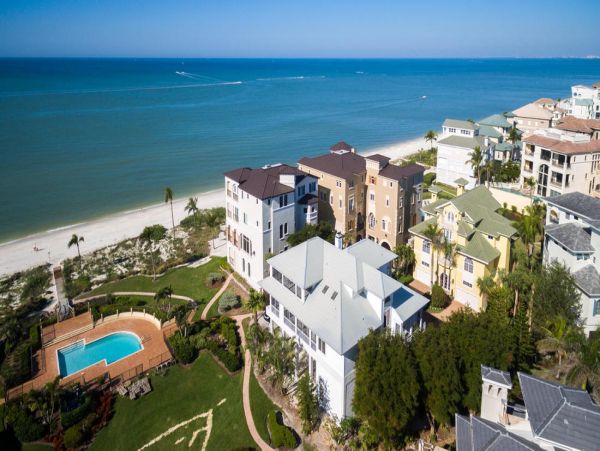 Bonita Spring On Beach Luxury 5 Bedroom Vacation Home