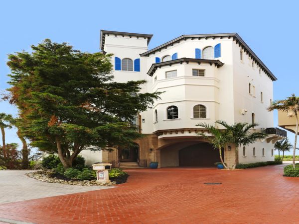 Bonita Spring On Beach Luxury 5 Bedroom Vacation Home