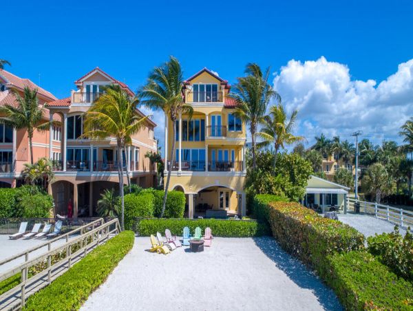 Stunning Beachfront Luxury Home in Bonita Springs