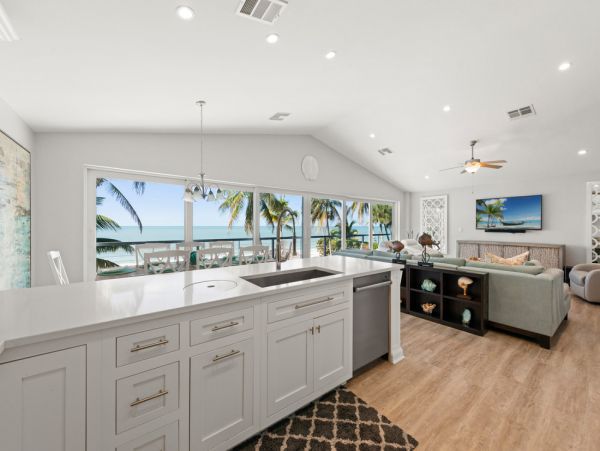 Bonita Beachfront Vacation Rental with Gulf Views