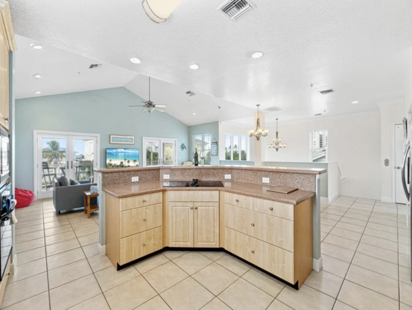 Bonita Beach Vacation Rental – Gulf Views & Luxury Amenities