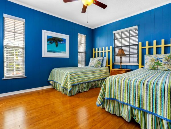 Bonita Beach 4 Bedroom Gulf Front Vacation Home Sleeps 8