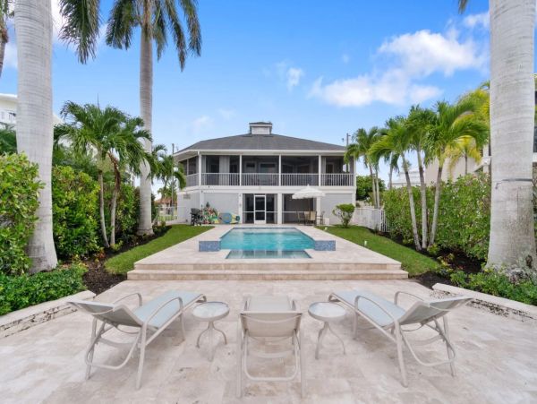 Bonita Springs Four Bedroom Vacation Home on the Canal
