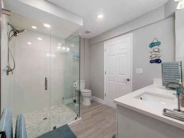 Bonita Springs Four Bedroom Vacation Home on the Canal