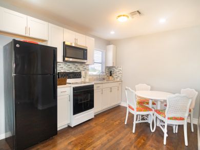 Naples Home 920989
