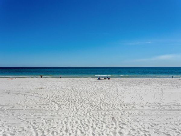 Gulf Shores Vacation Home Sleeps Twenty Guests