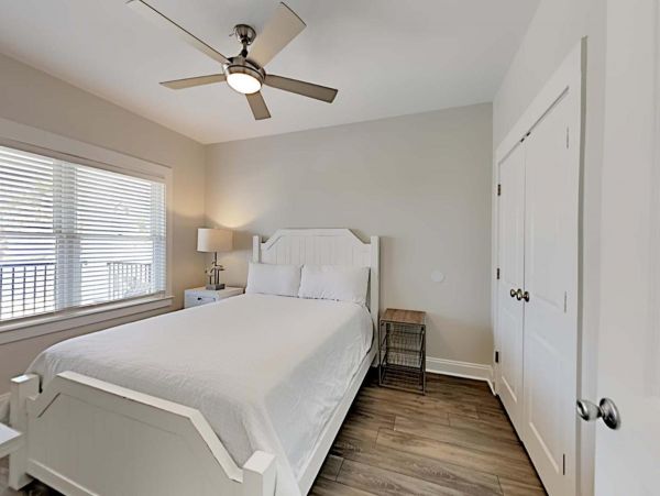Gulf Shores Vacation Home Sleeps Twenty Guests