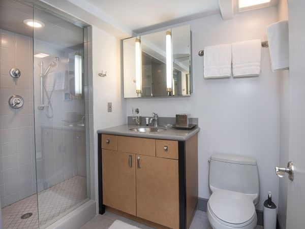 Vail Walk to Lift Three Bedroom Vacation Townhouse Sleeps 8