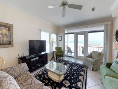 Gulf Shores Vacation home Sleeps Thirty Four Guests.