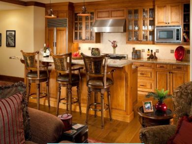 Bachelor Gulch Vacation Condo Sleeps Ten Guests.