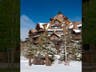 Bachelor Gulch Vacation Condo Sleeps Ten Guests.