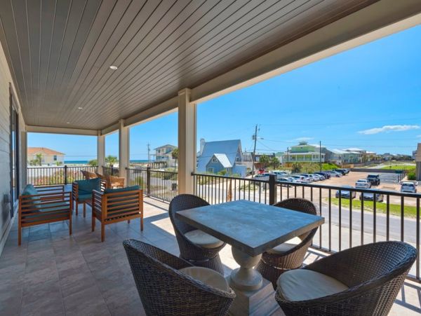 Pensacola Beach Vacation Home Sleeps 30 Guests