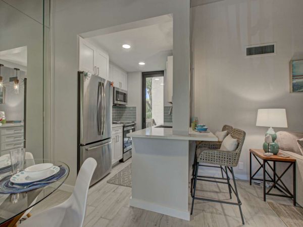 Siesta Key Vacation Rental Townhouse Two Bedrooms Sleeps 4