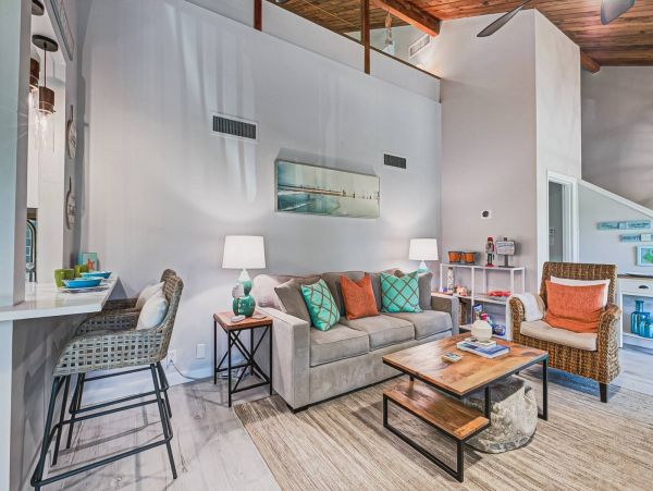 Siesta Key Vacation Rental Townhouse Two Bedrooms Sleeps 4
