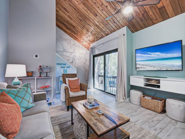 Siesta Key Vacation Rental Townhouse Two Bedrooms Sleeps 4