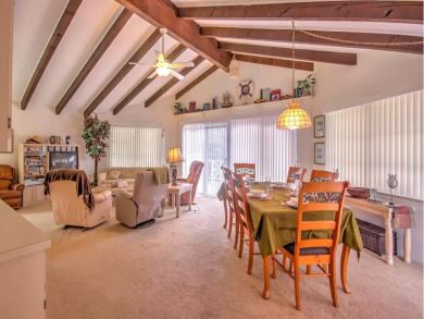 Englewood Vacation home Sleeps Eight Guests.