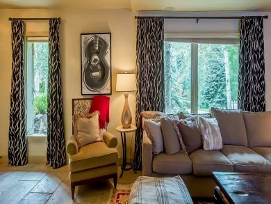 Vail Vacation Home Sleeps Ten Guests. Vail Vacation Home Sleeps Ten Guests.