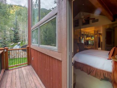 Vail Vacation Home Sleeps Ten Guests. Vail Vacation Home Sleeps Ten Guests.