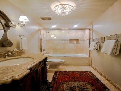 Vail Vacation Home Sleeps Ten Guests. Vail Vacation Home Sleeps Ten Guests.