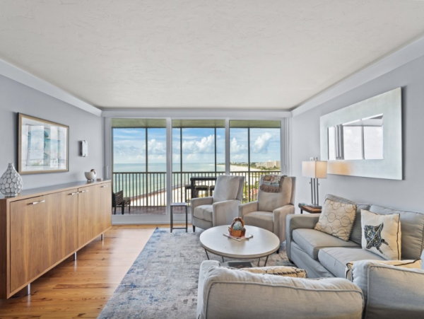 Siesta Key Vacation Rental Sleeps Six Guests