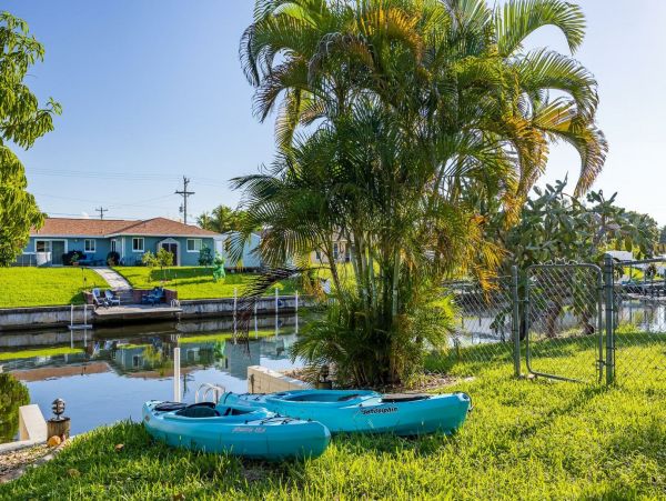 Cape Coral Canal Front Three Bedroom Vacation Home