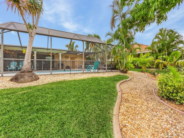 Cape Coral Canal Front Three Bedroom Vacation Home