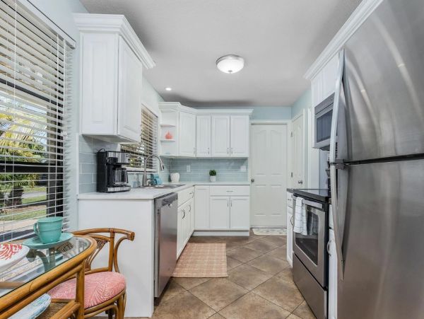 Cape Coral Canal Front Three Bedroom Vacation Home