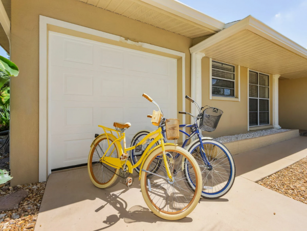 Cape Coral Canal Front Three Bedroom Vacation Home