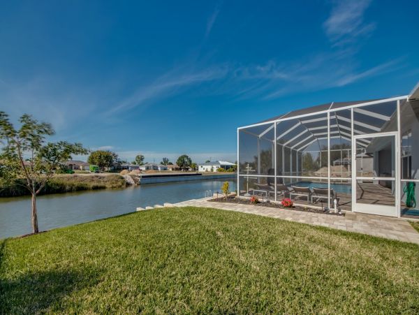 Cape Coral Vacation Home Private Pool Sleeps 8 Guests