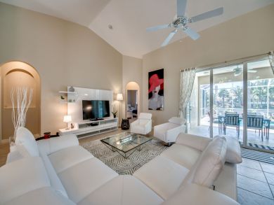 Cape Coral Home 921068