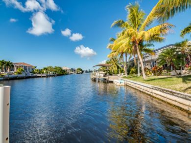 Great Value Cape Coral Vacation Home - Dock - Canal View