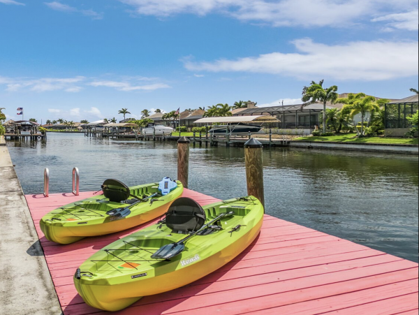 Cape Coral Vacation Home Away From Home Pool