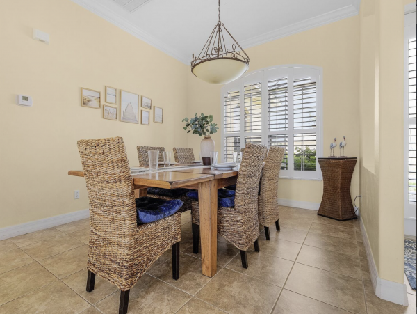 Cape Coral Vacation Home Away From Home Pool