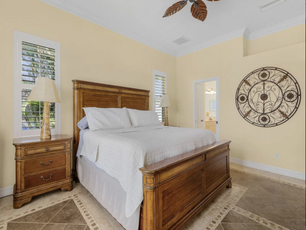 Cape Coral Vacation Home Away From Home Pool