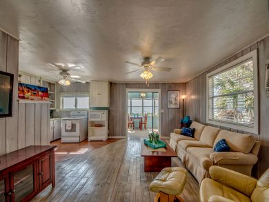 Fort Myers Home 921080