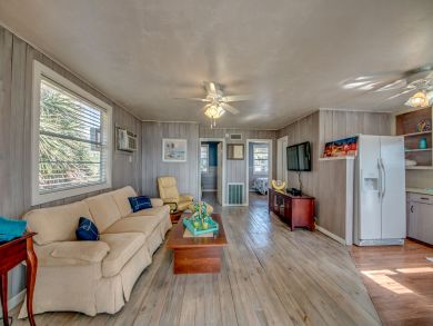 Fort Myers Home 921080