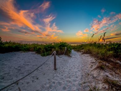 Fort Myers Home 921080