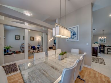 Beautifully Decorated Home in South West Cape Coral