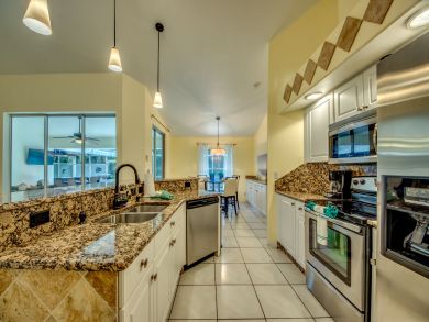 Cape Coral Home 921096