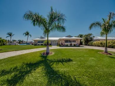 Cape Coral Home 921097 Cape Coral Home 921097