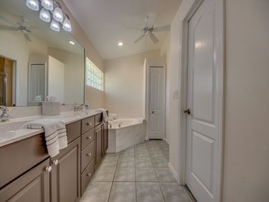 Cape Coral Home 921100