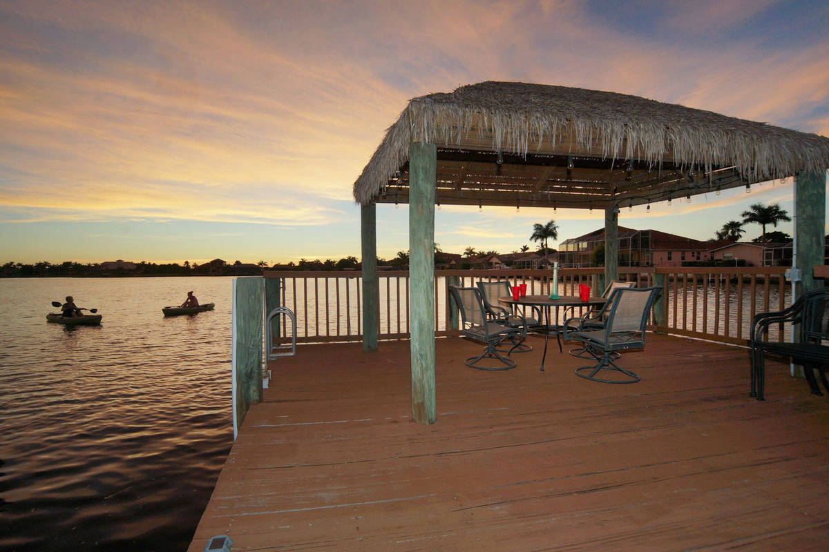 Cape Coral Home 921101