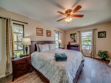 Cape Coral Home 921101