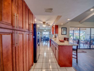 Cape Coral Home 921101